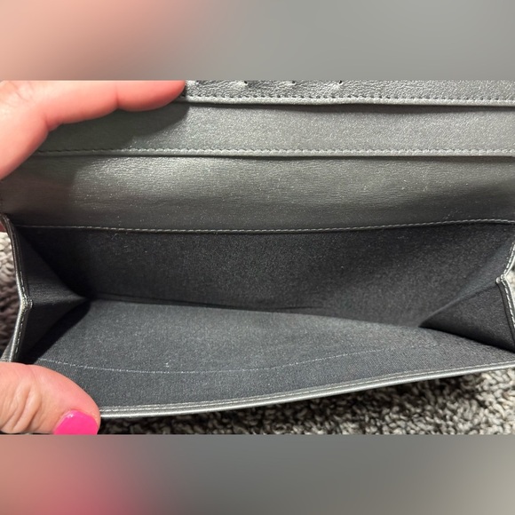 Chanel vintage black Caviar leather large flap wallet with insert/chain - Picture 13 of 17